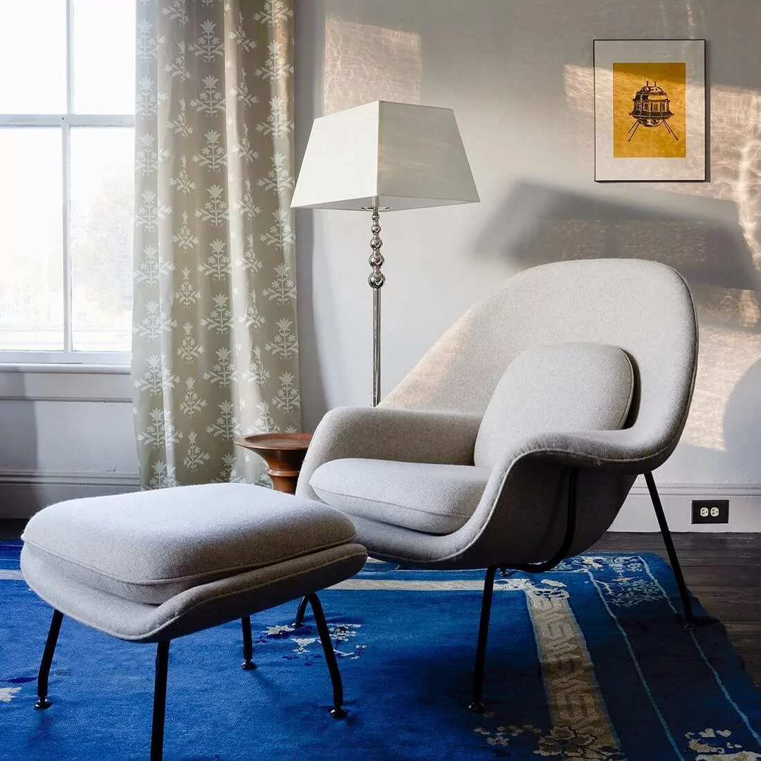 Womb Chair & Ottoman - Black Powder-Coated Steel Legs